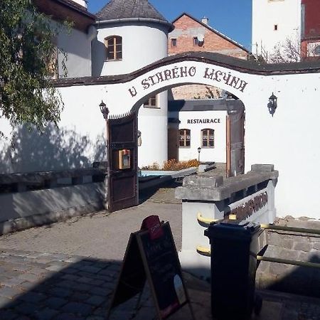 Penzion S Restauraci "U Mlyna Com" Litovel Dış mekan fotoğraf