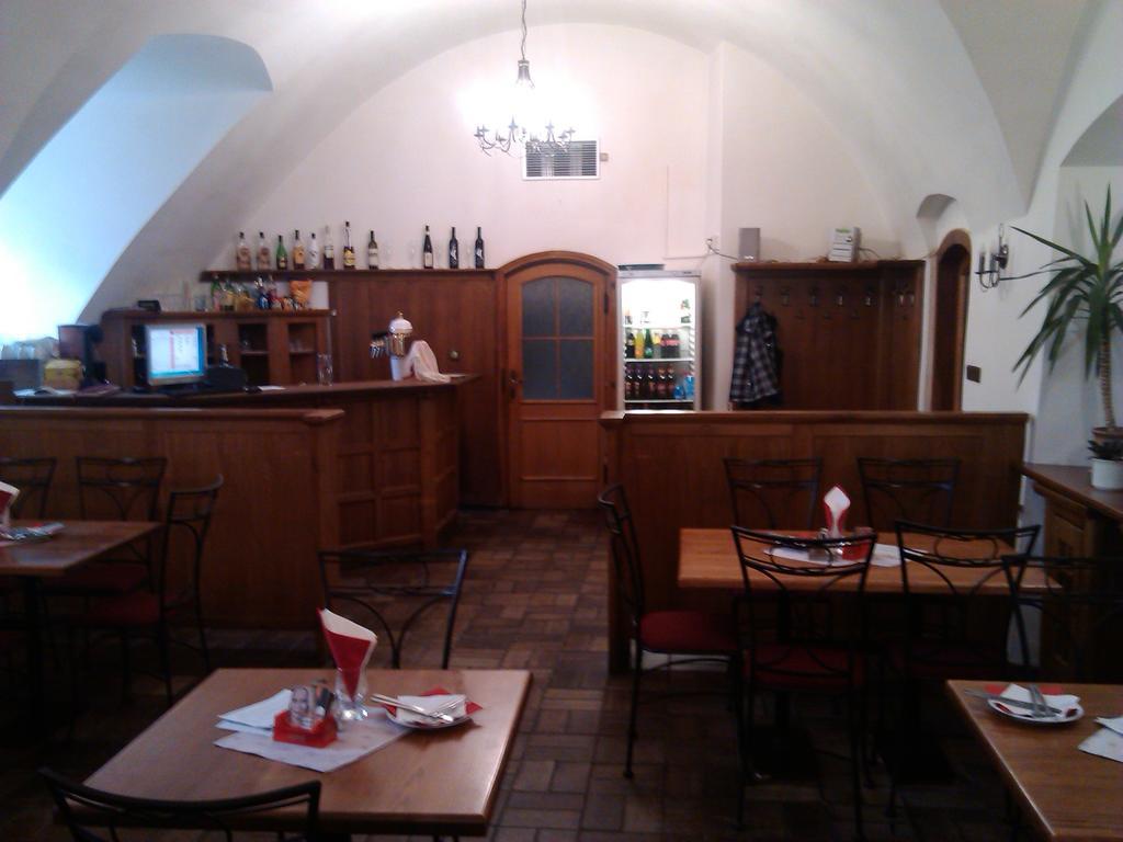 Penzion S Restauraci "U Mlyna Com" Litovel Dış mekan fotoğraf