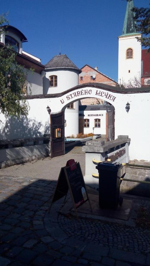 Penzion S Restauraci "U Mlyna Com" Litovel Dış mekan fotoğraf